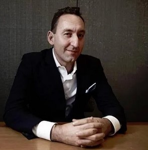 Ben Hartley - Booked 2.0 The Ultimate Guide to Getting Photography Clients